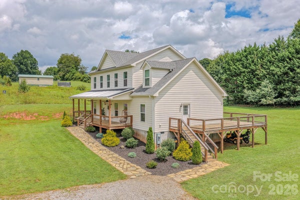 160 RIDGE VIEW DR, CLYDE, NC 28721 - Image b976d7333b8a50e82c73aec86c3d02ff/2516357311