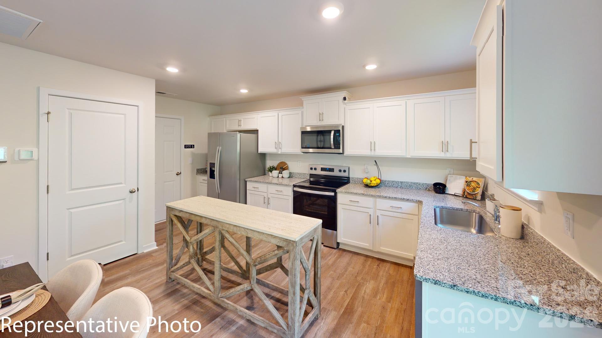 2805 Frances View Lane