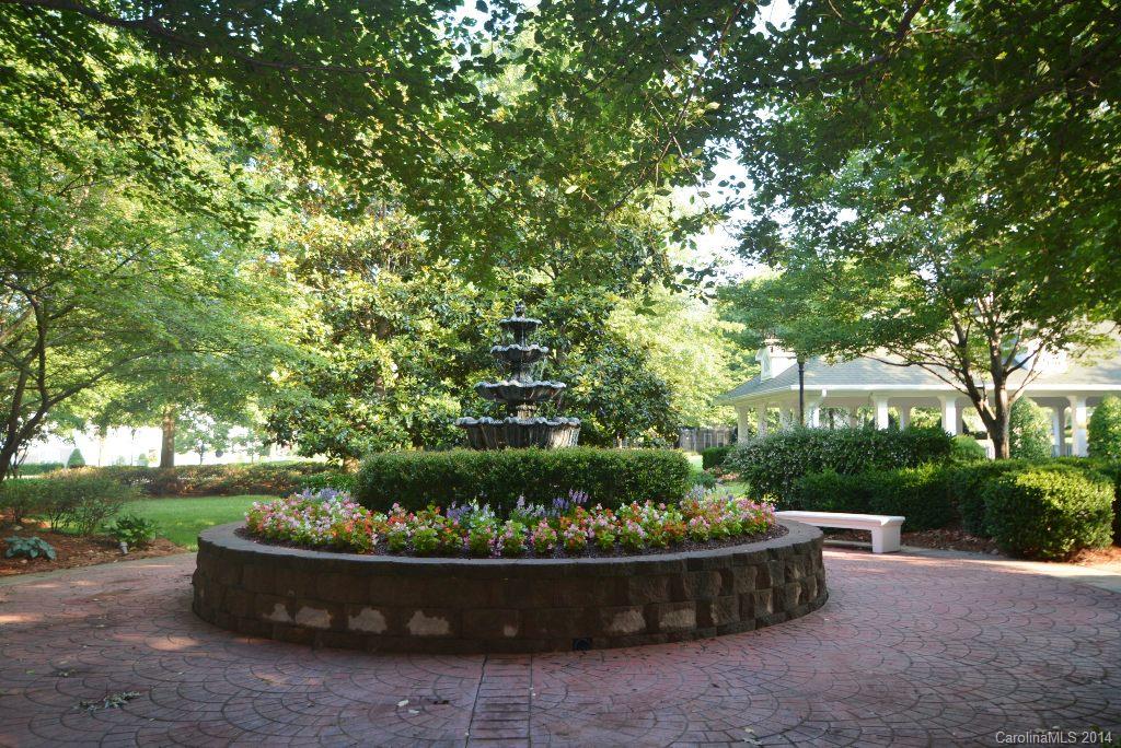 Oakhurst - Residential