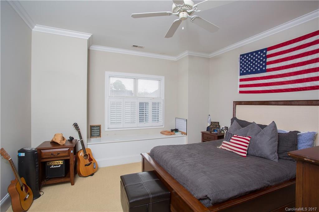 Diane Shores - Residential