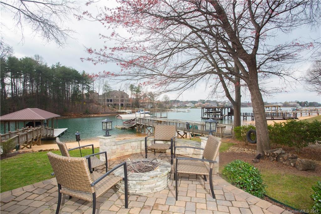 Diane Shores - Residential