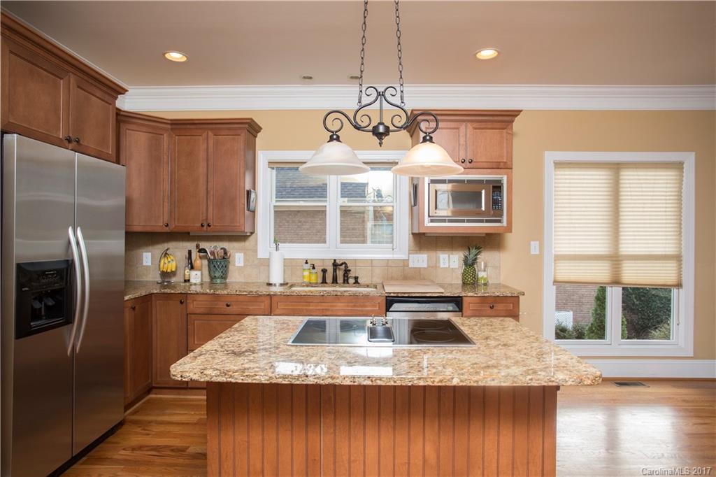 Diane Shores - Residential