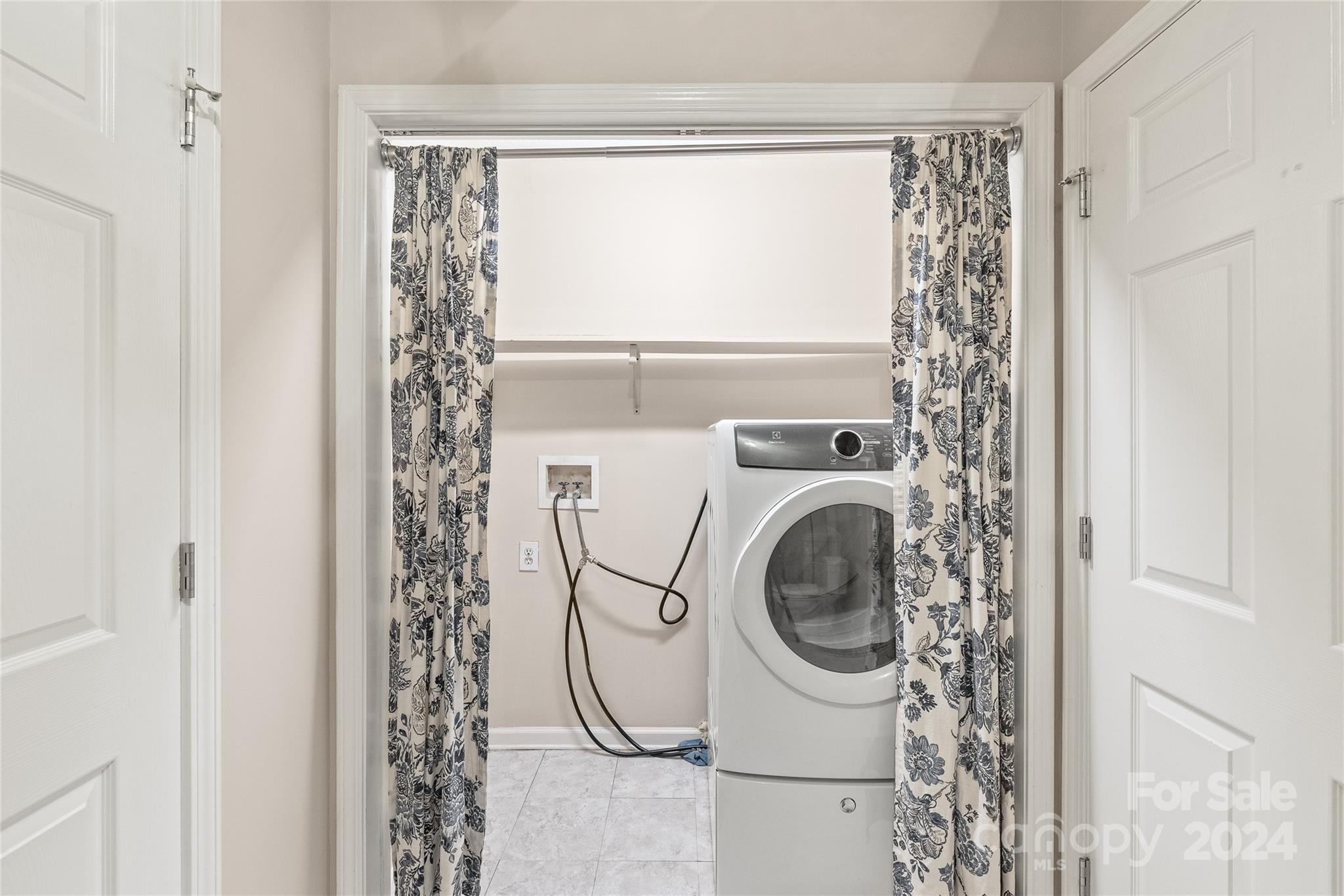 Hidden Creek - Residential