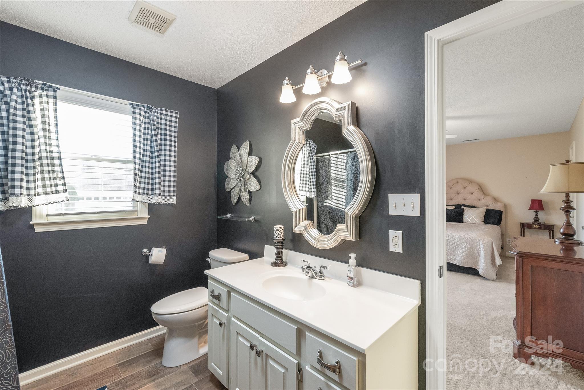 Hidden Creek - Residential