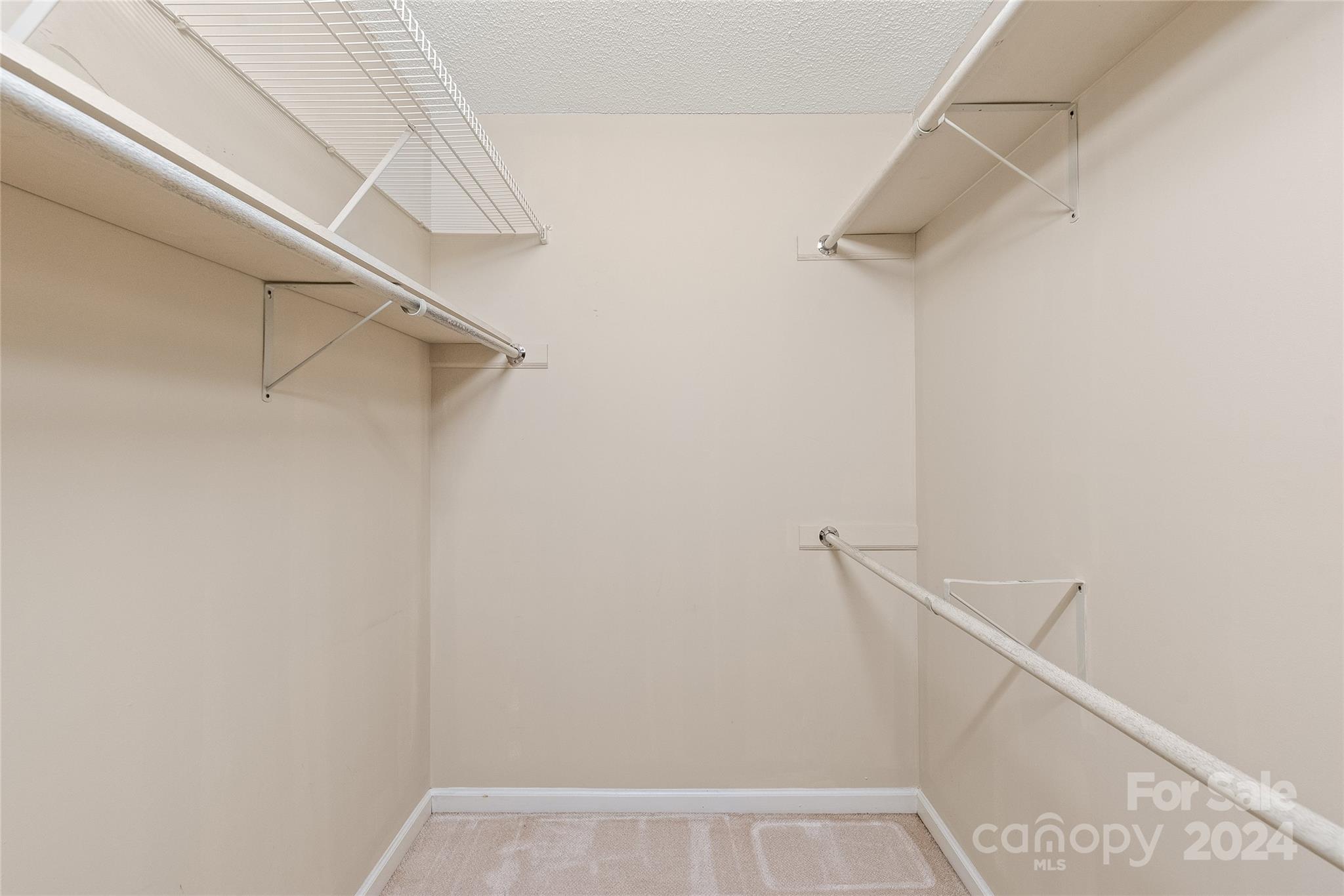 Hidden Creek - Residential