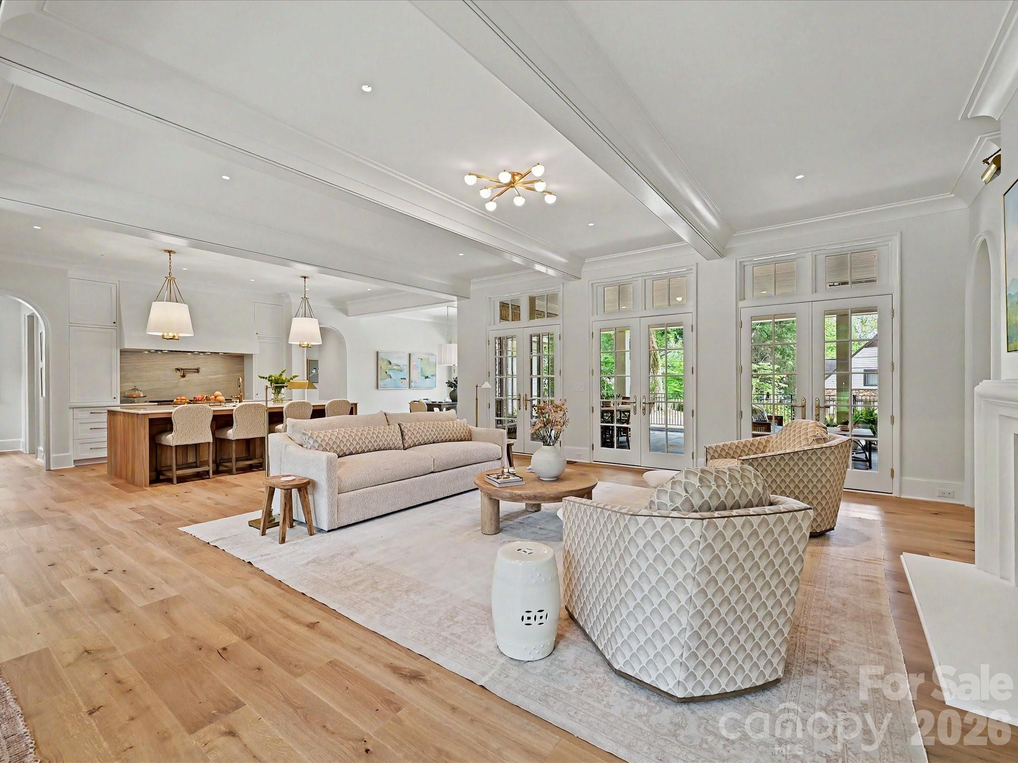 3701 Pelham Lane