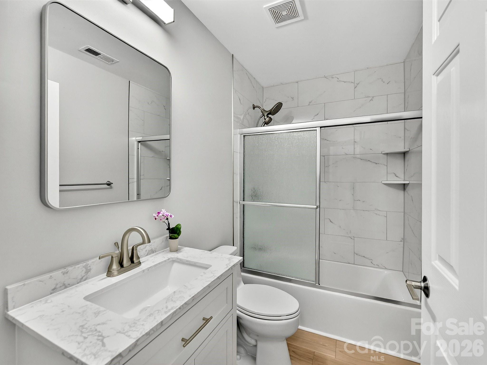 Lakepointe North - Residential