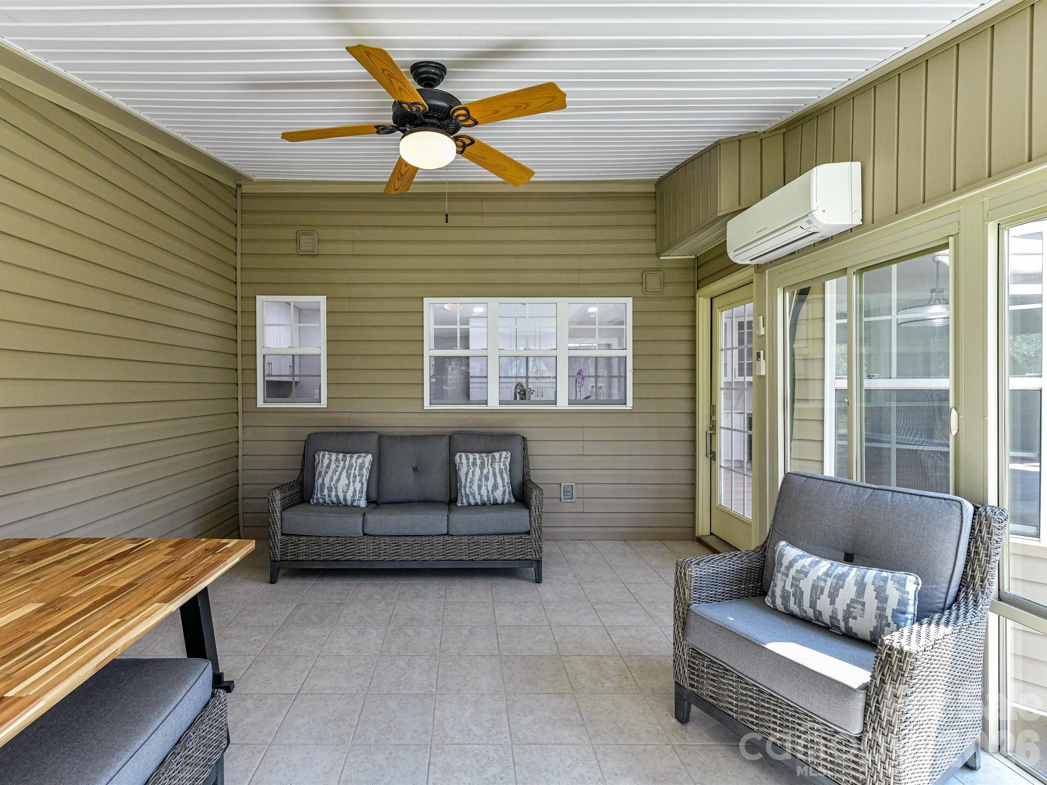 Lakepointe North - Residential