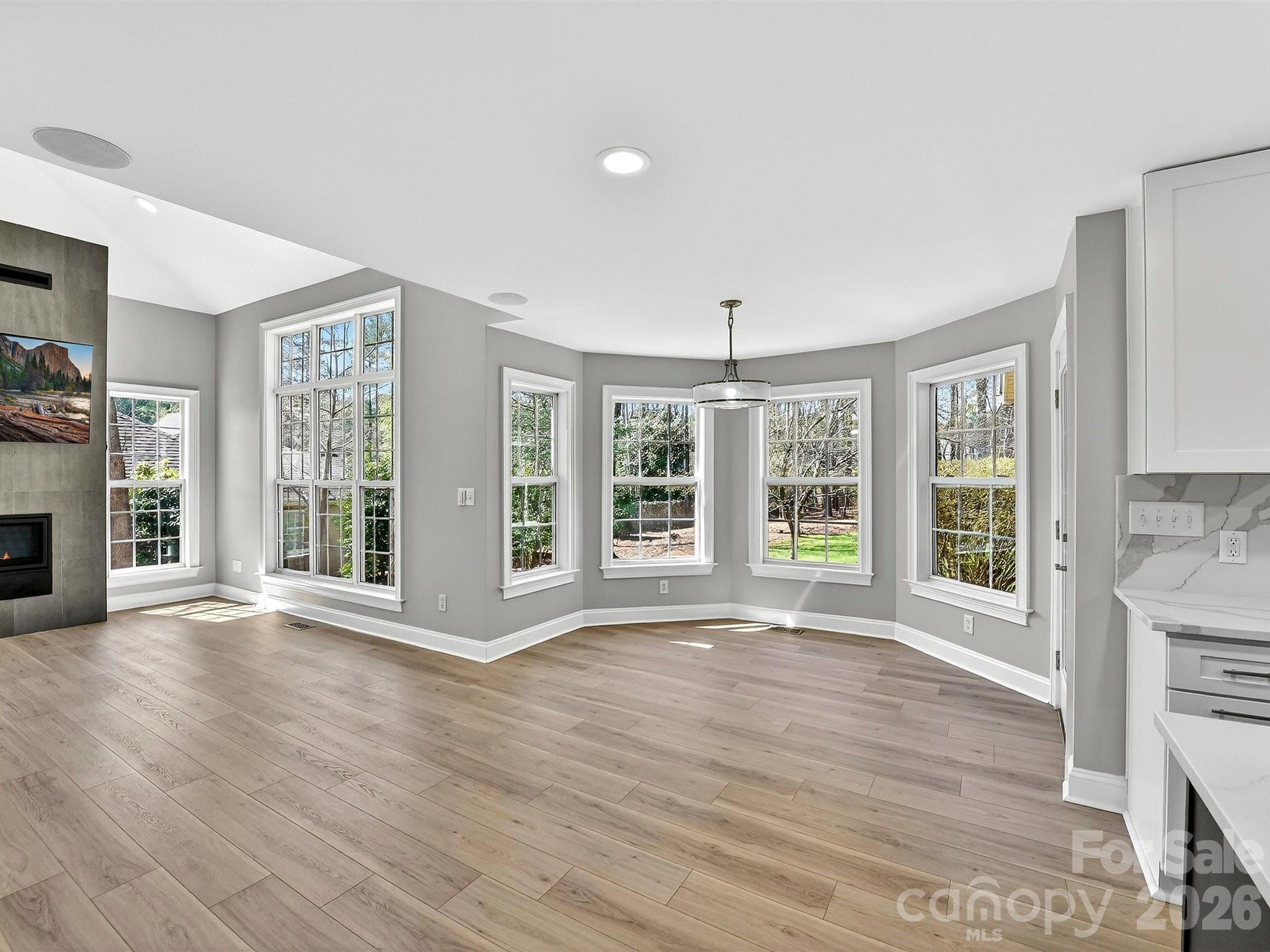 Lakepointe North - Residential