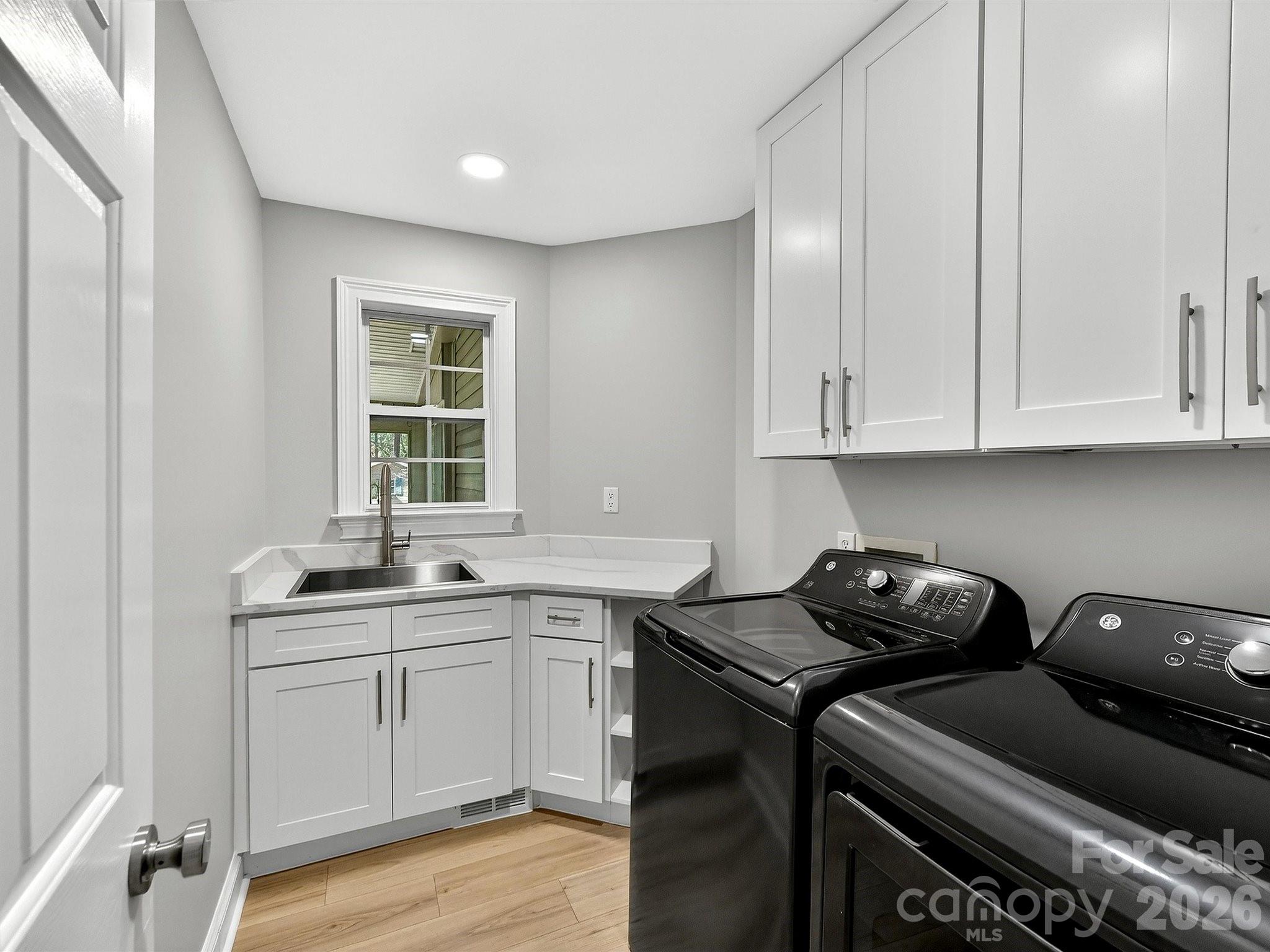 Lakepointe North - Residential