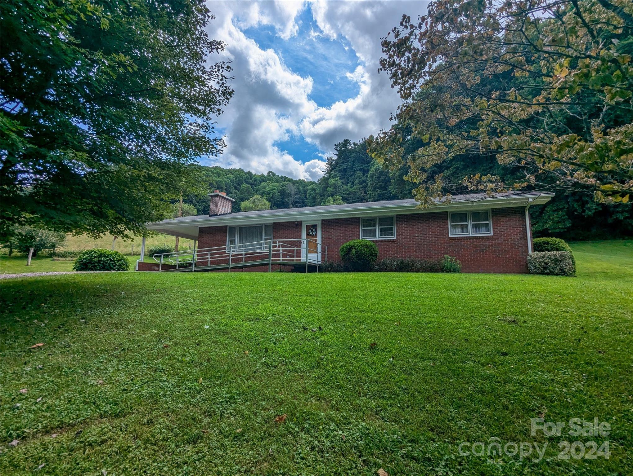 1524 Seven Mile Ridge Road