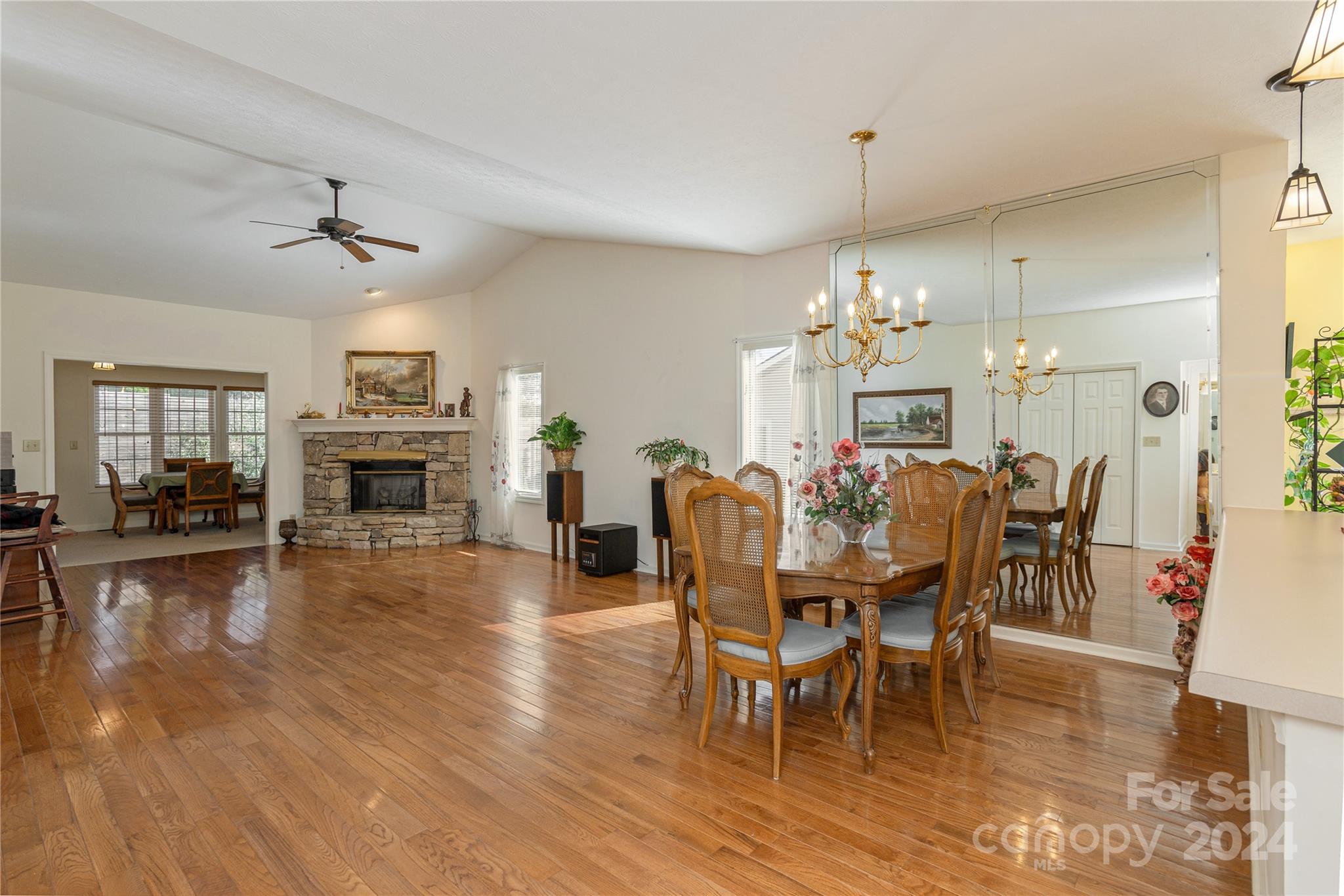 3 Country Meadows Lane