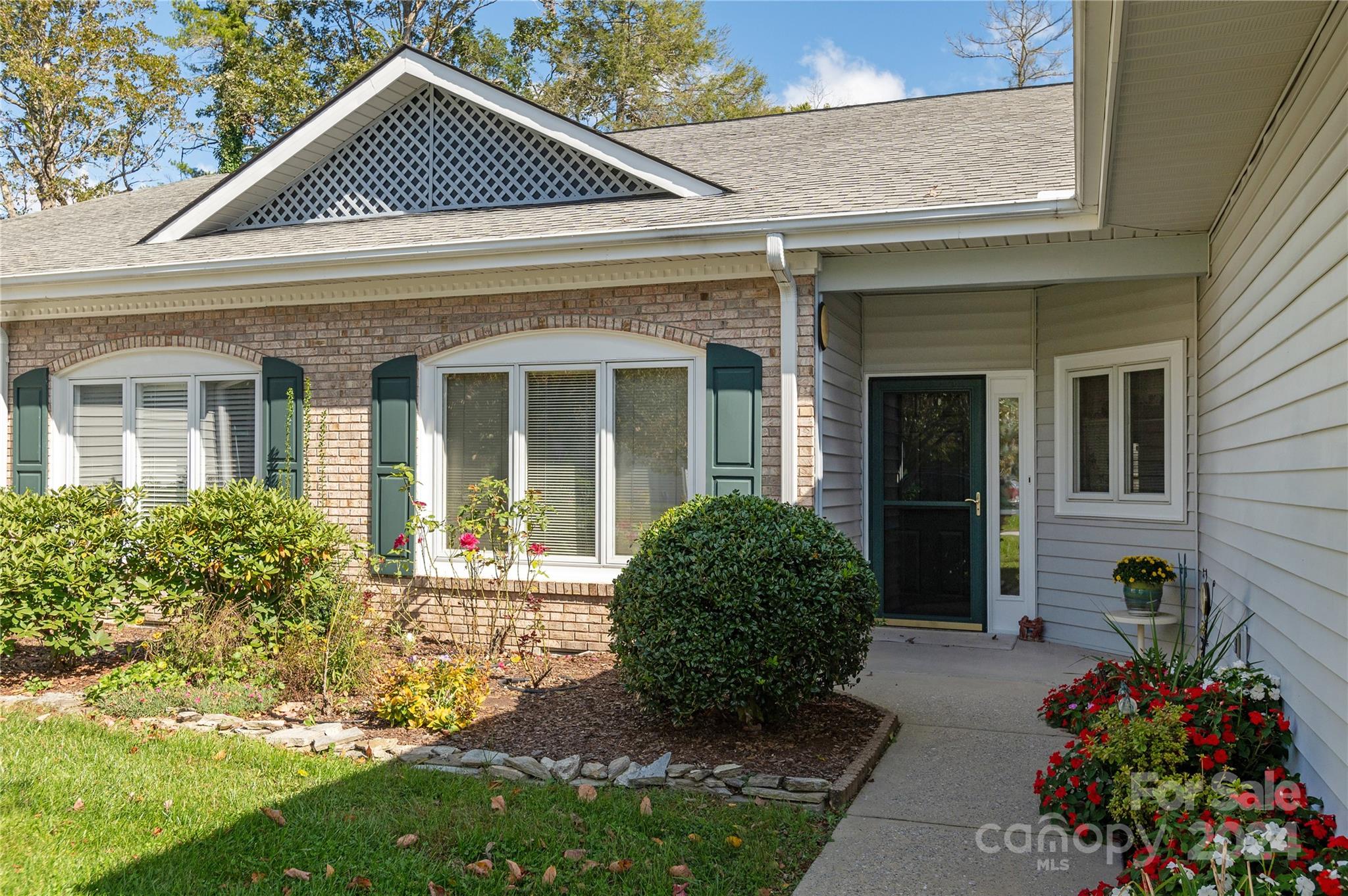 3 Country Meadows Lane