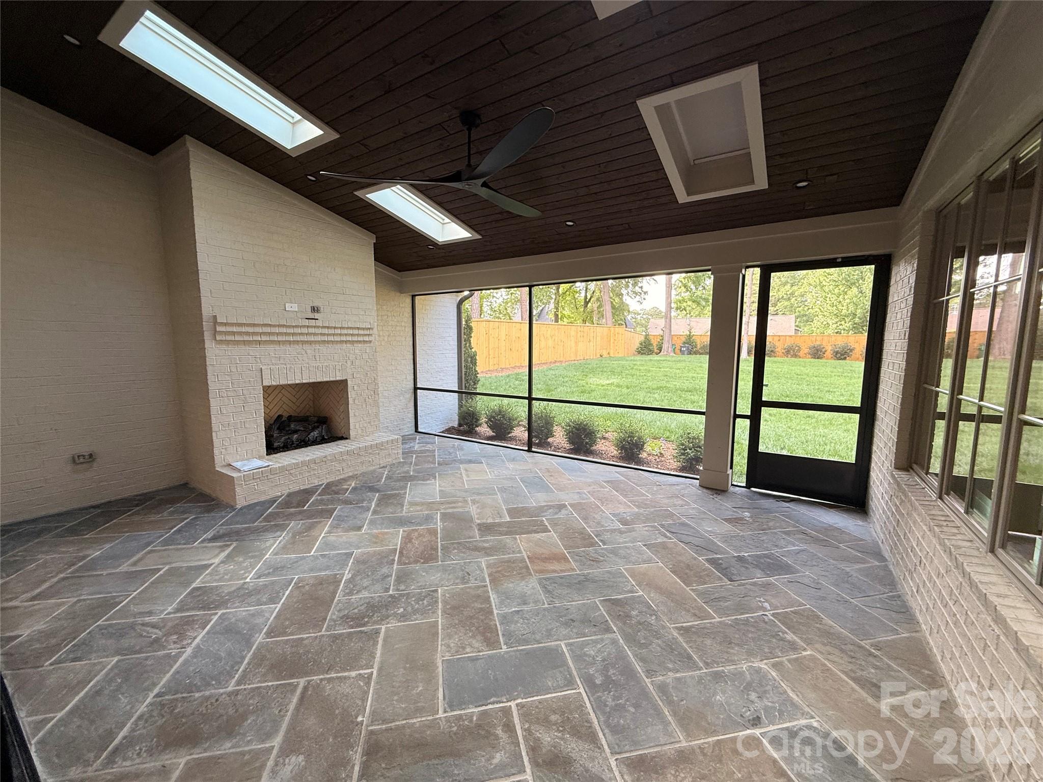 Jefferson Park - Residential