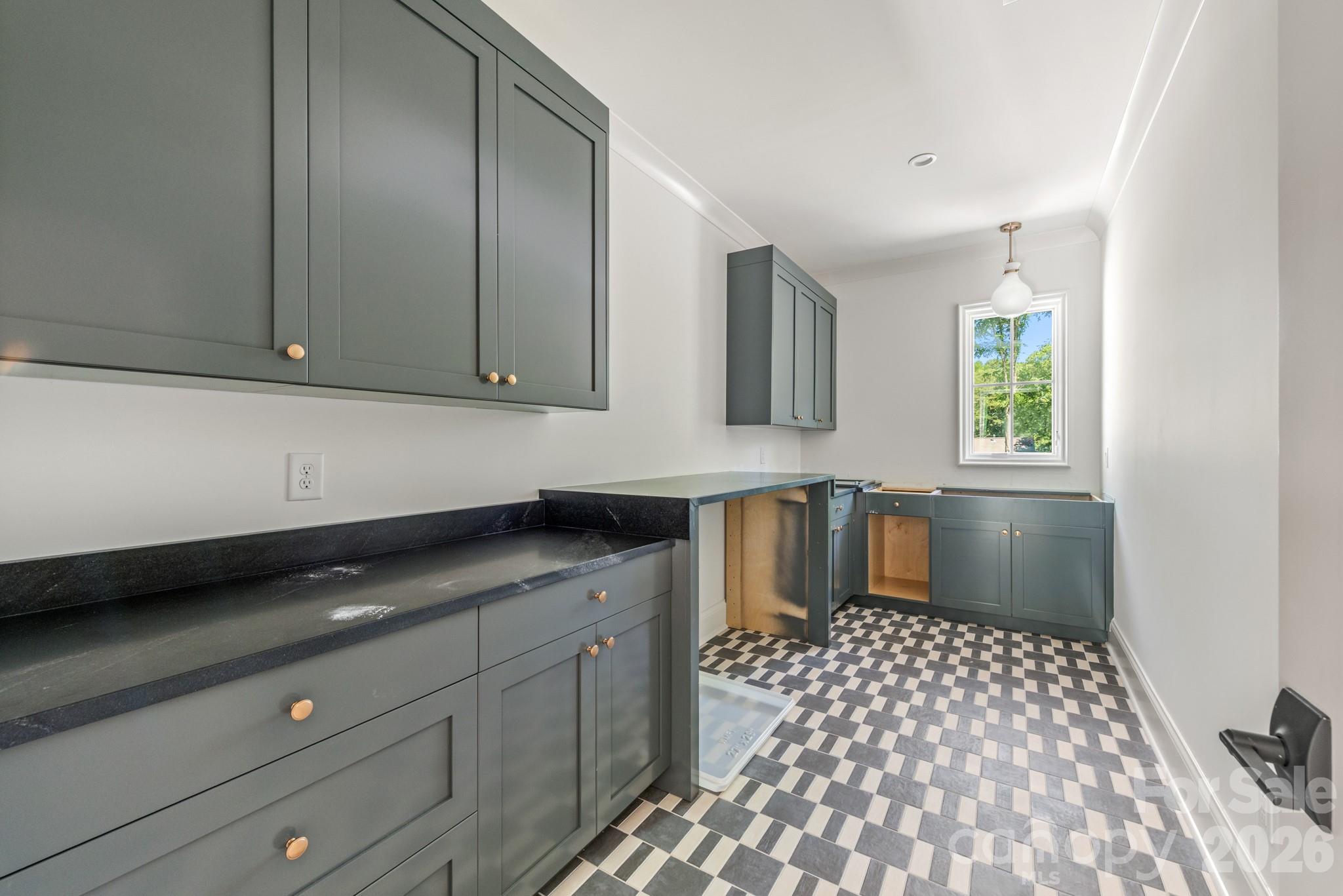 Jefferson Park - Residential