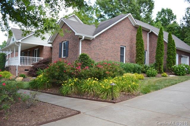 Eastview Oaks - Residential