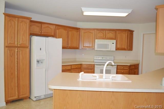 Eastview Oaks - Residential