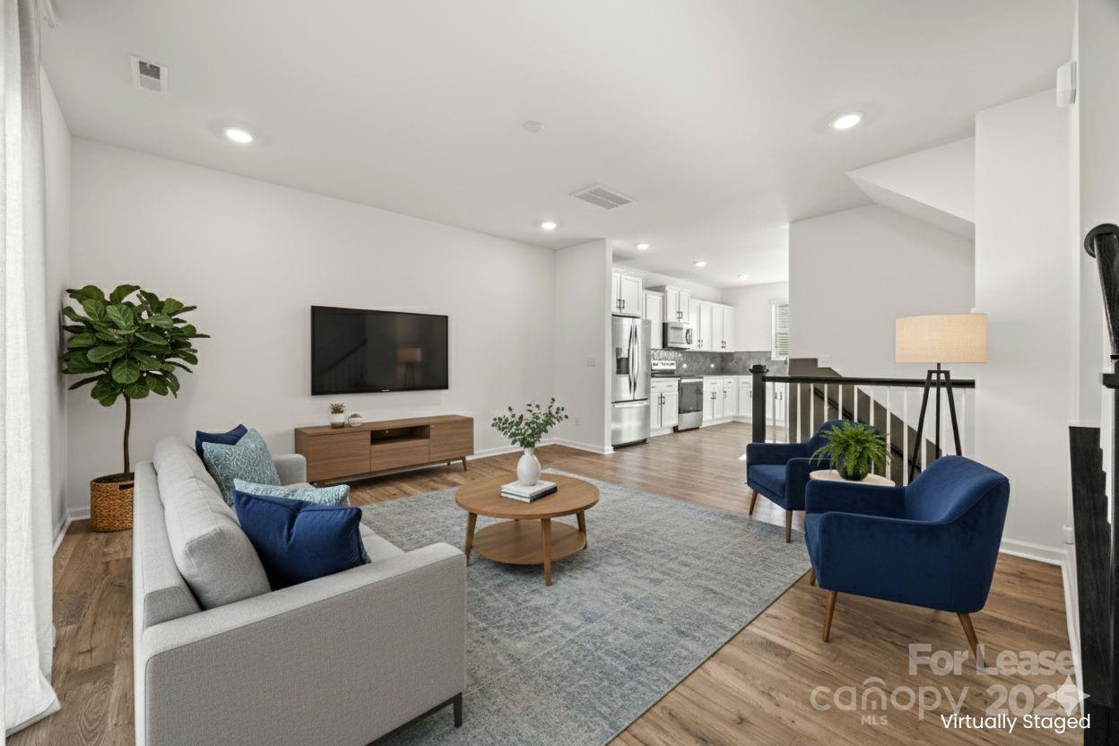 Villages At Mallard Creek - Residential Lease