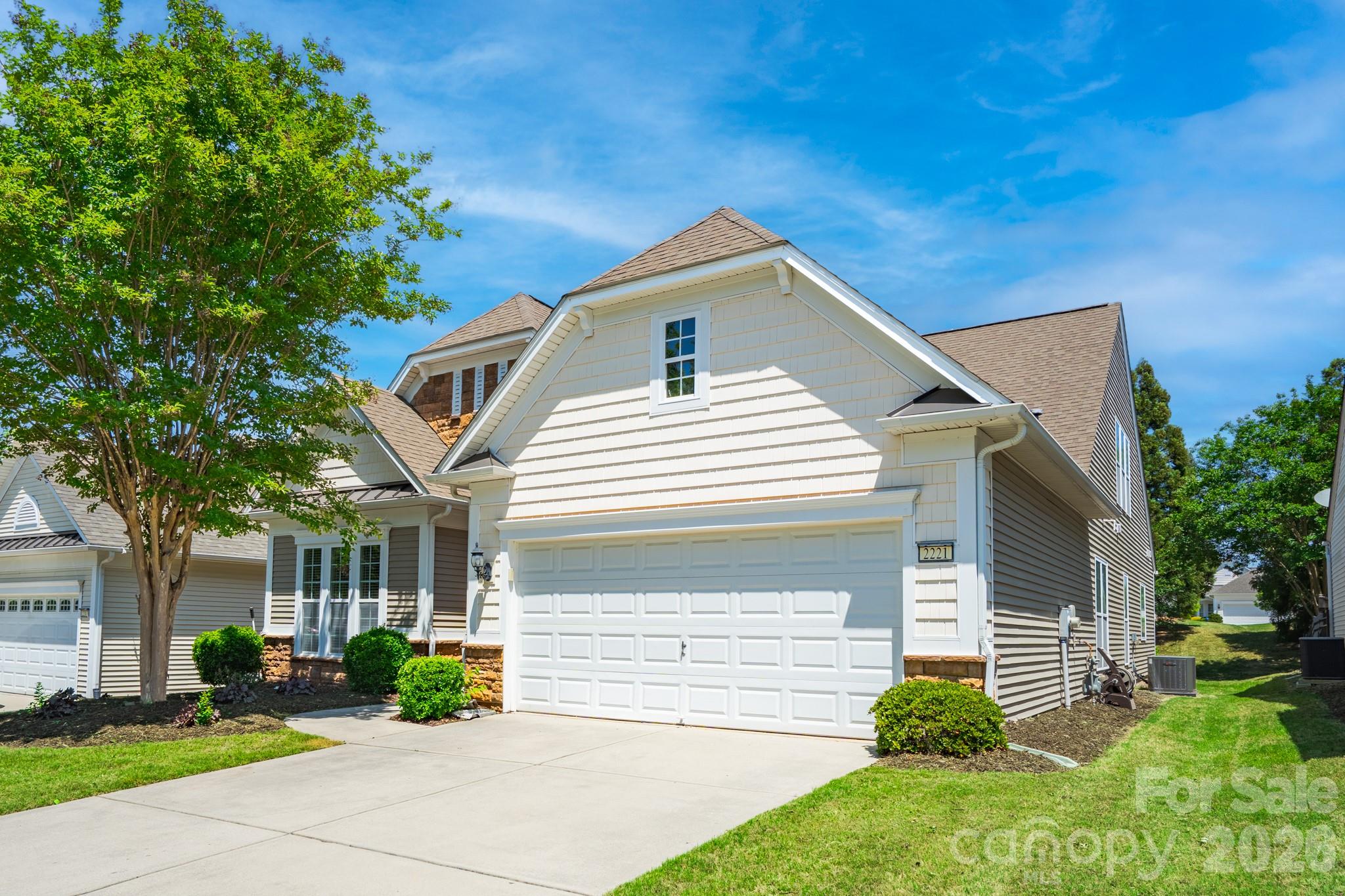 2221 Hartwell Lane