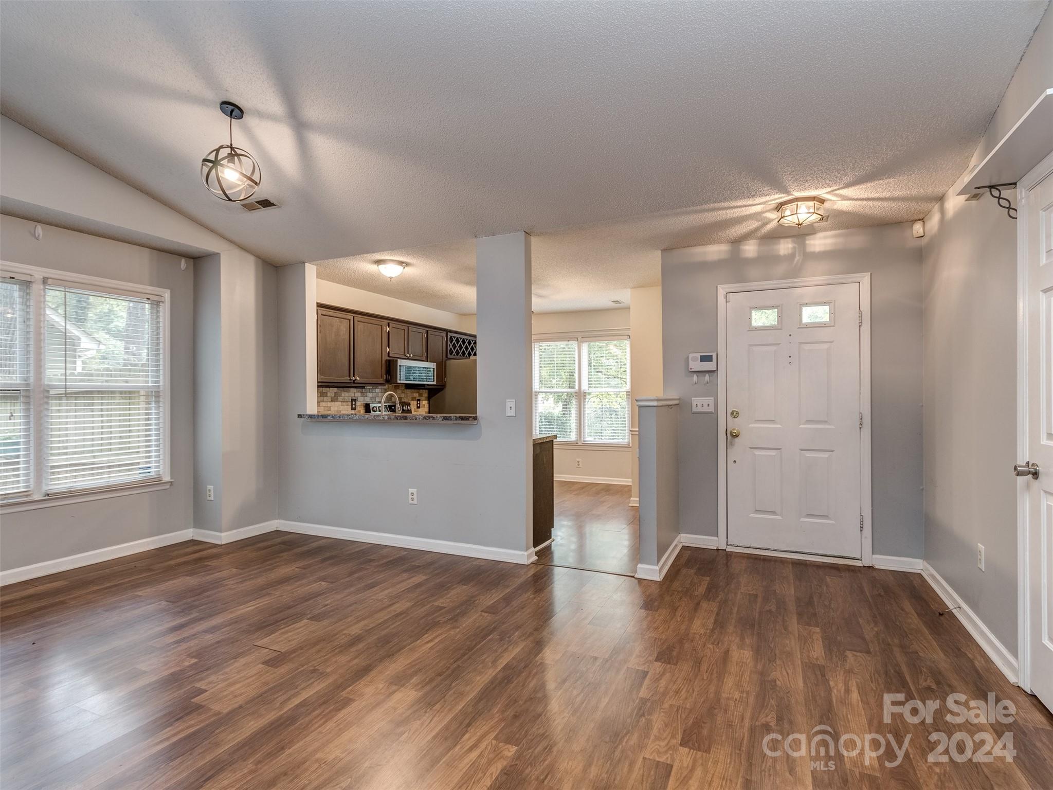 Hickory Ridge - Residential