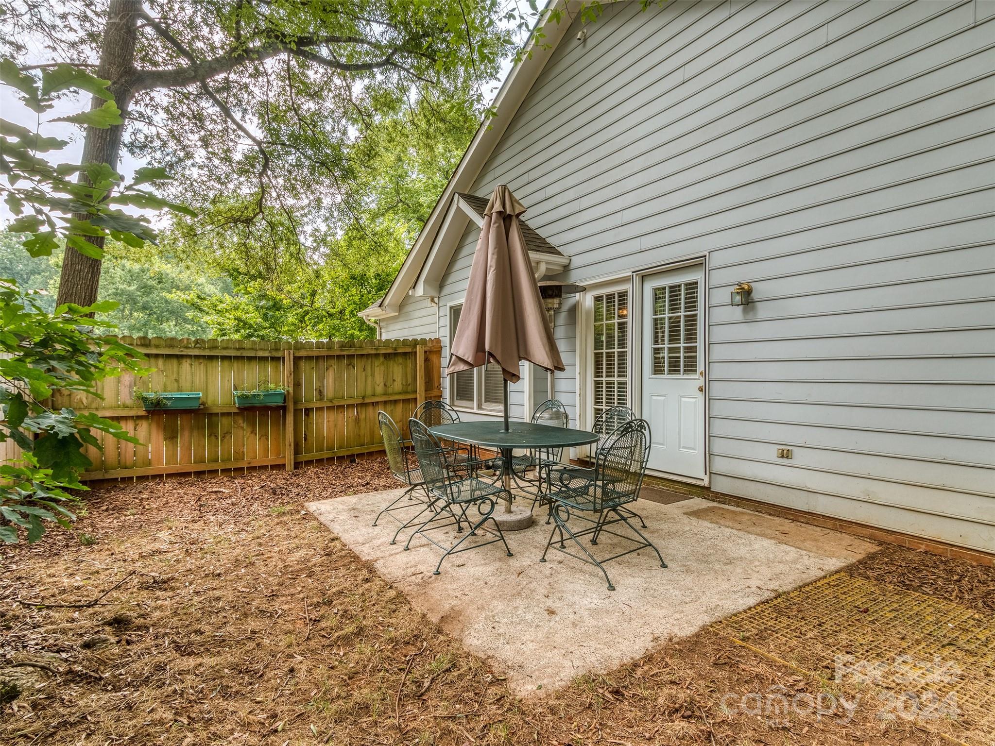 Hickory Ridge - Residential