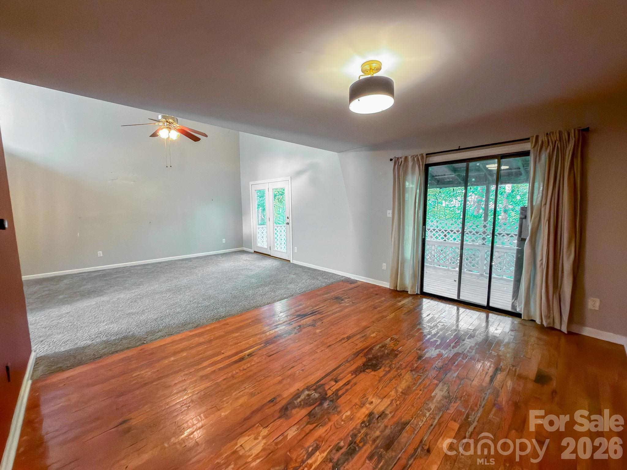 Tega Cay - Residential