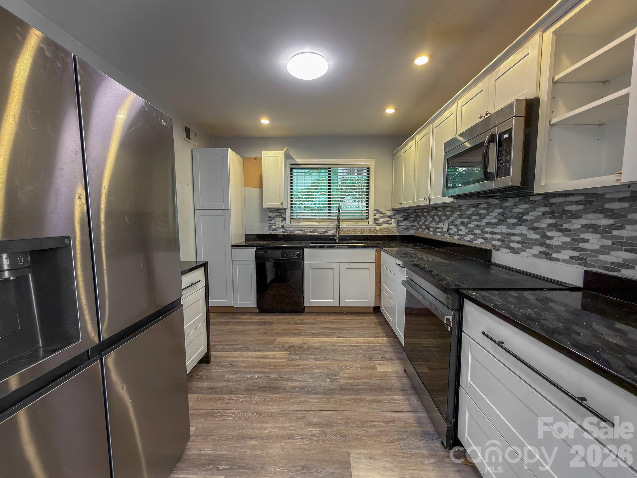 Tega Cay - Residential