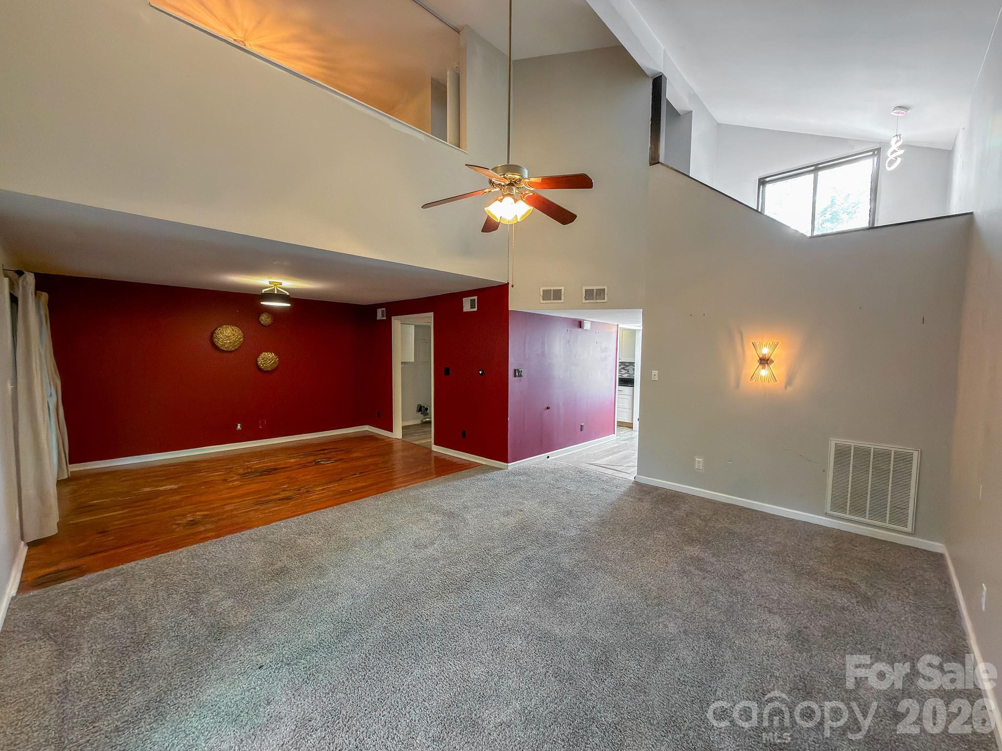 Tega Cay - Residential
