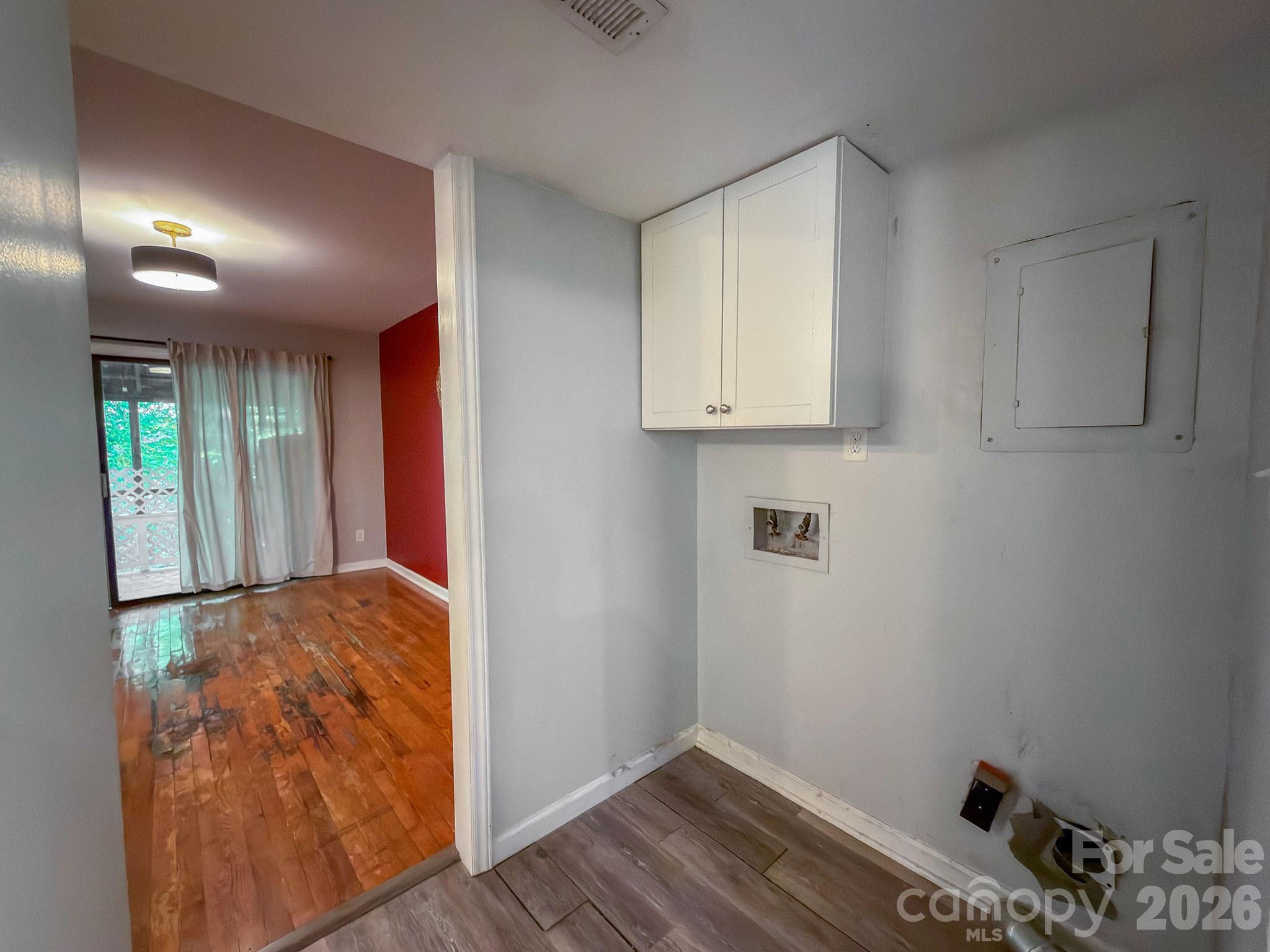 Tega Cay - Residential