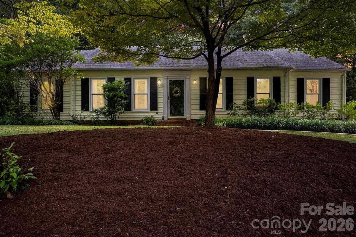 9614 Lone Oak Court