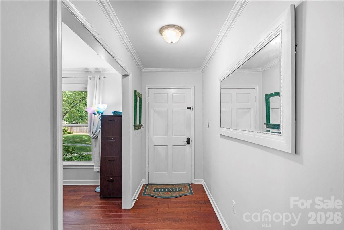 9614 Lone Oak Court