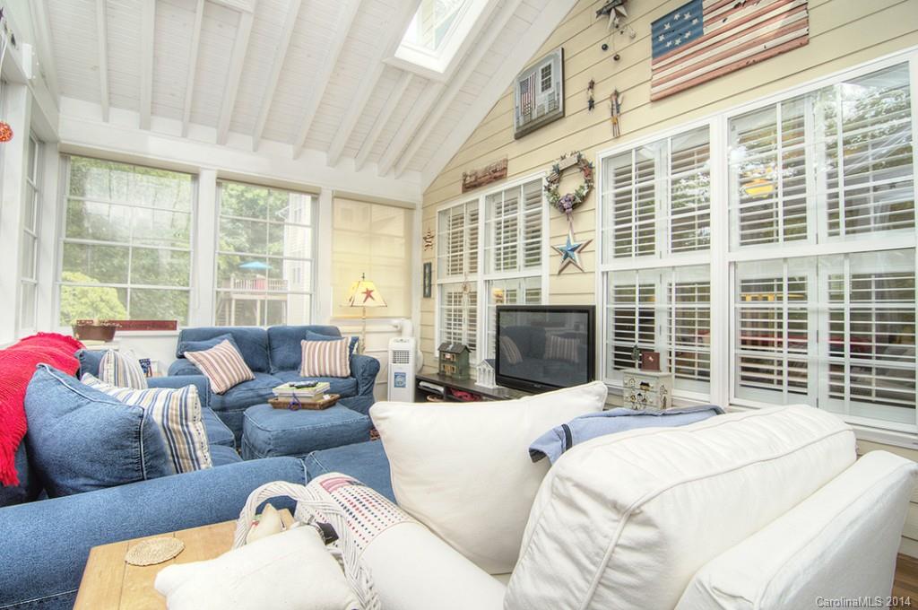 Highland Creek - Residential