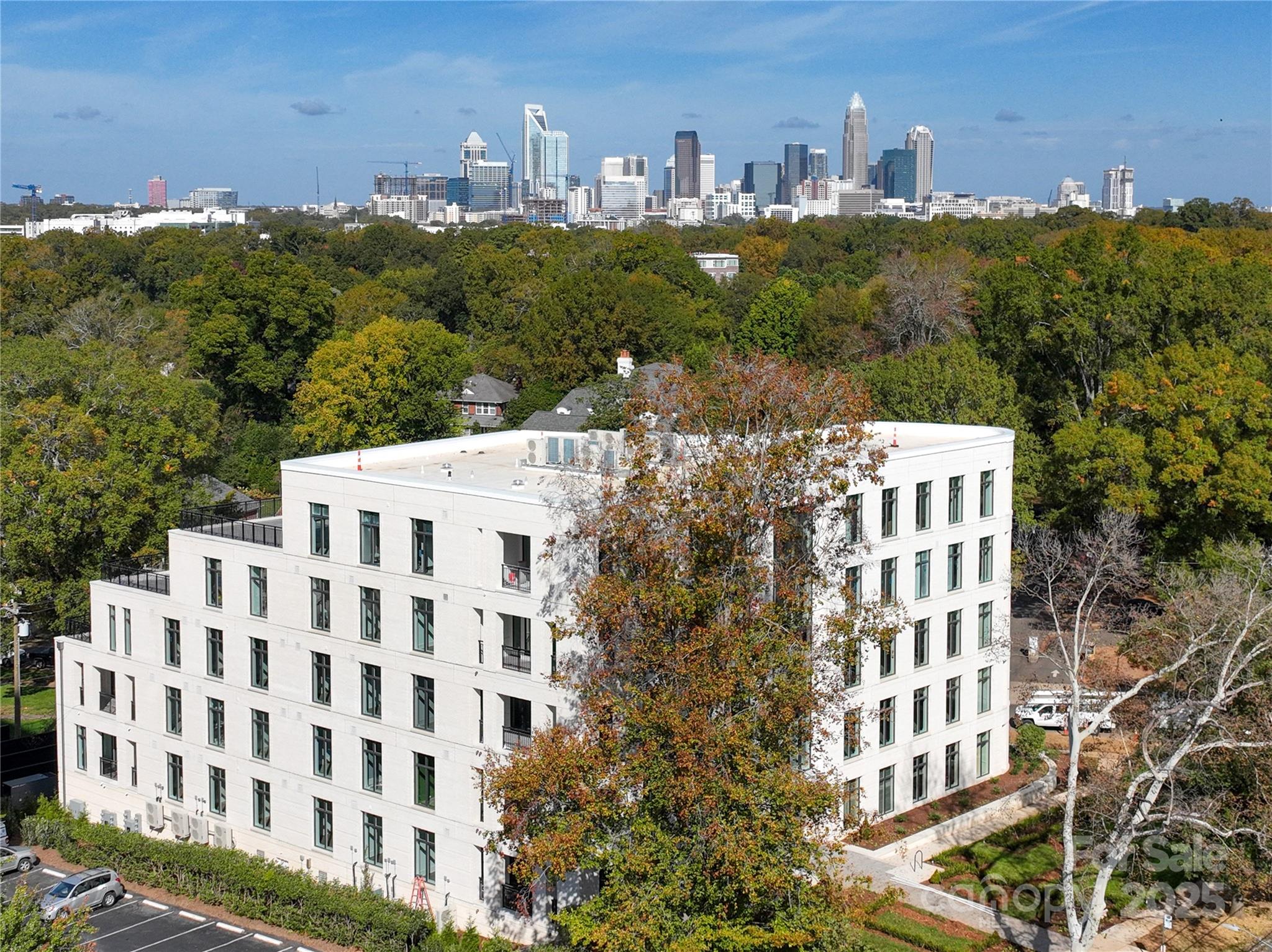 1500 Queens Road 204