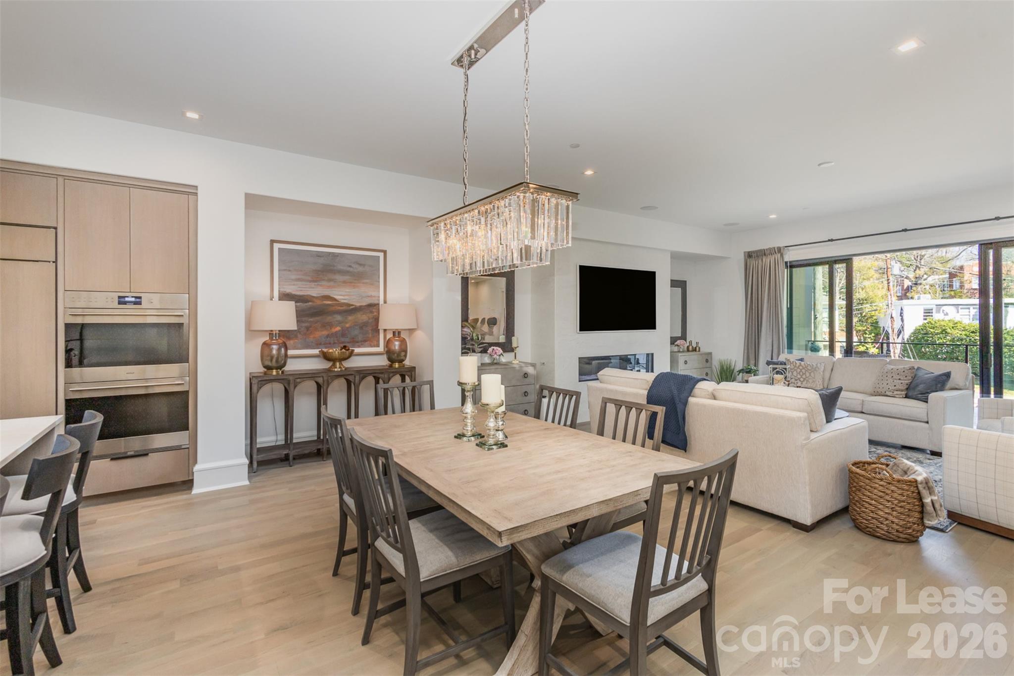 Myers Park - Residential Lease