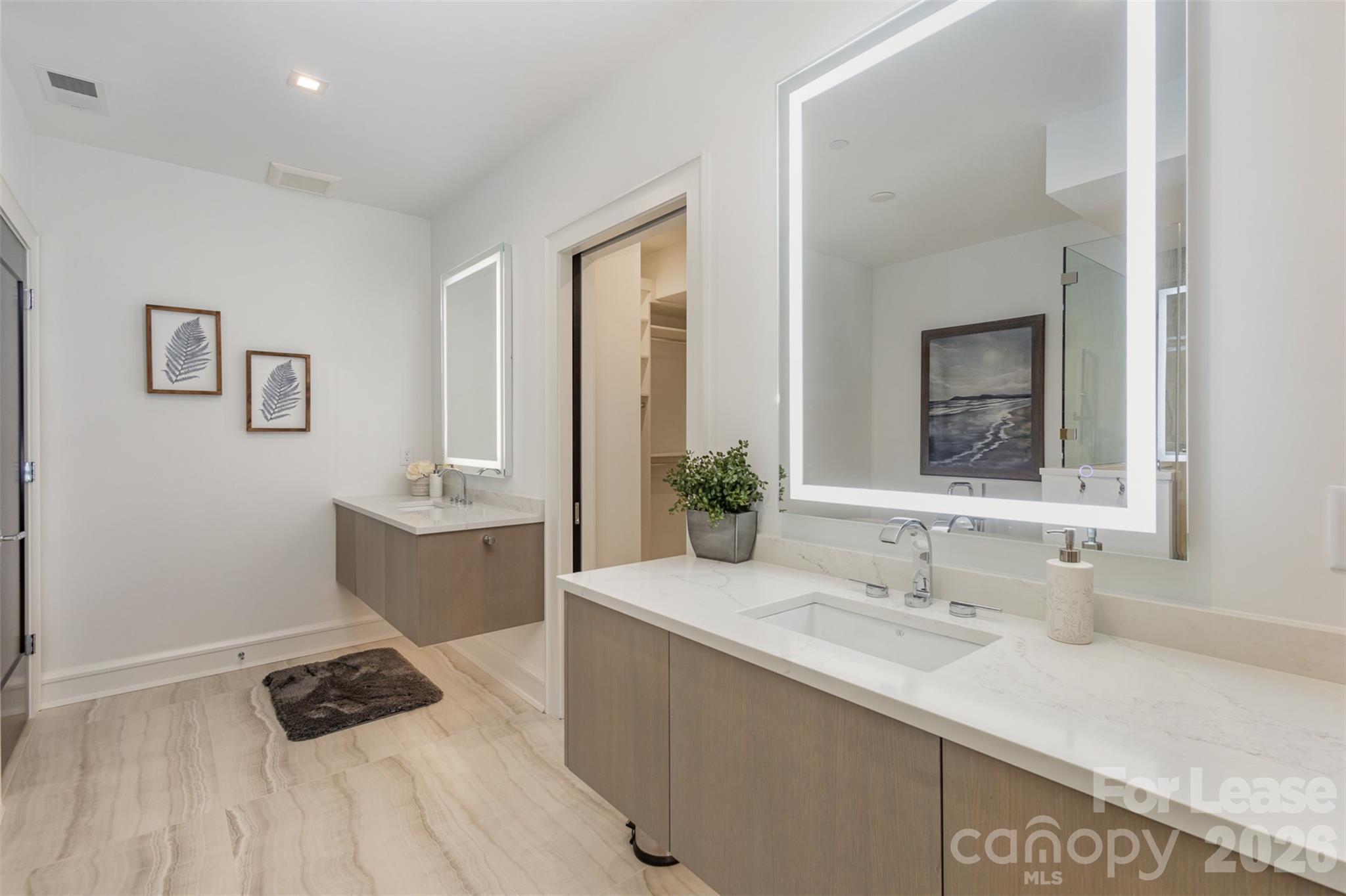 Myers Park - Residential Lease