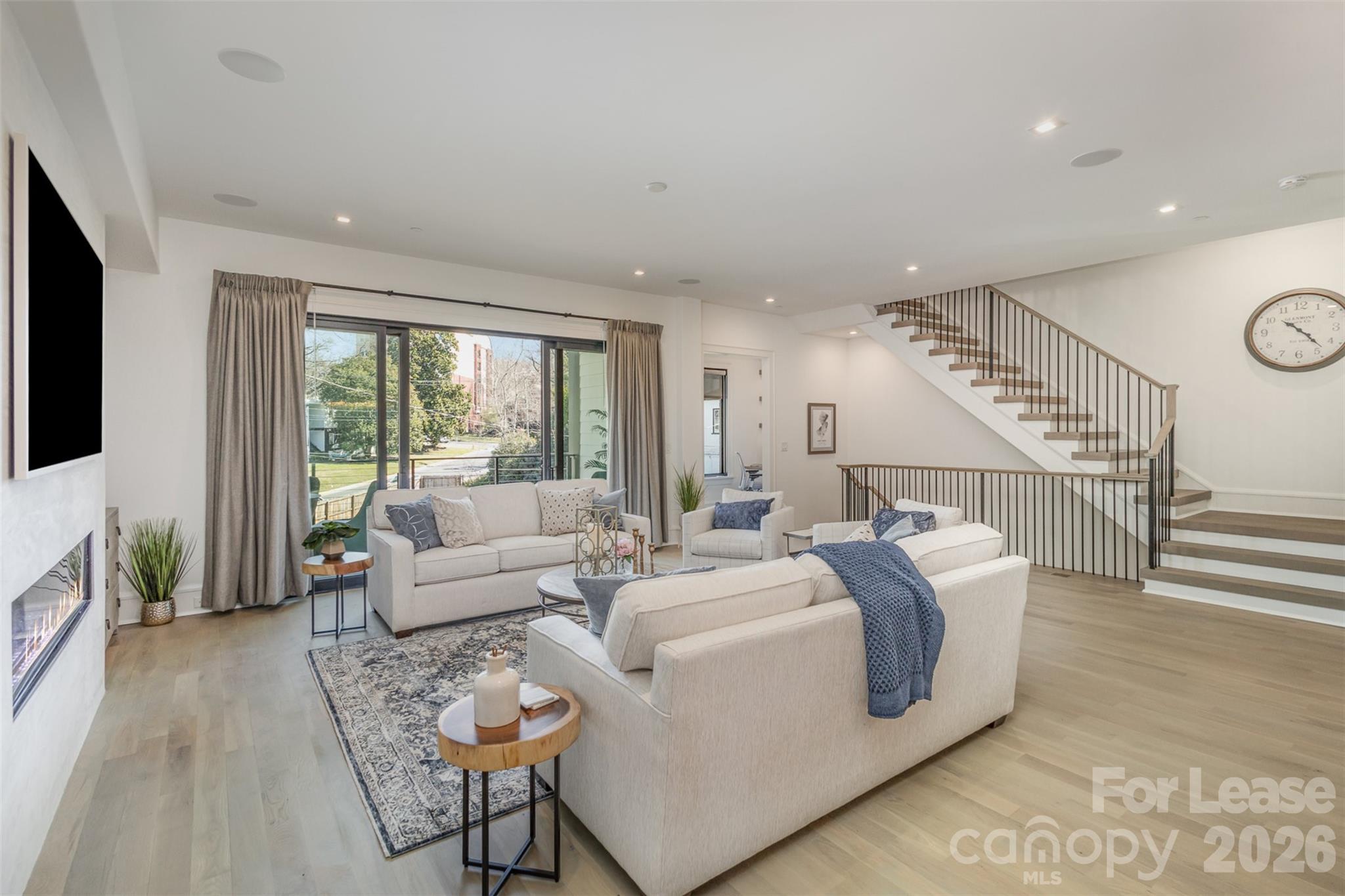 Myers Park - Residential Lease