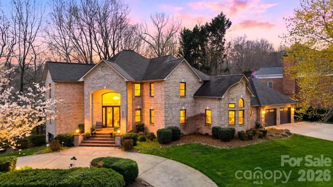 Photo of 4624 9th Street NE, Hickory, NC 28601 (MLS # 4360454)