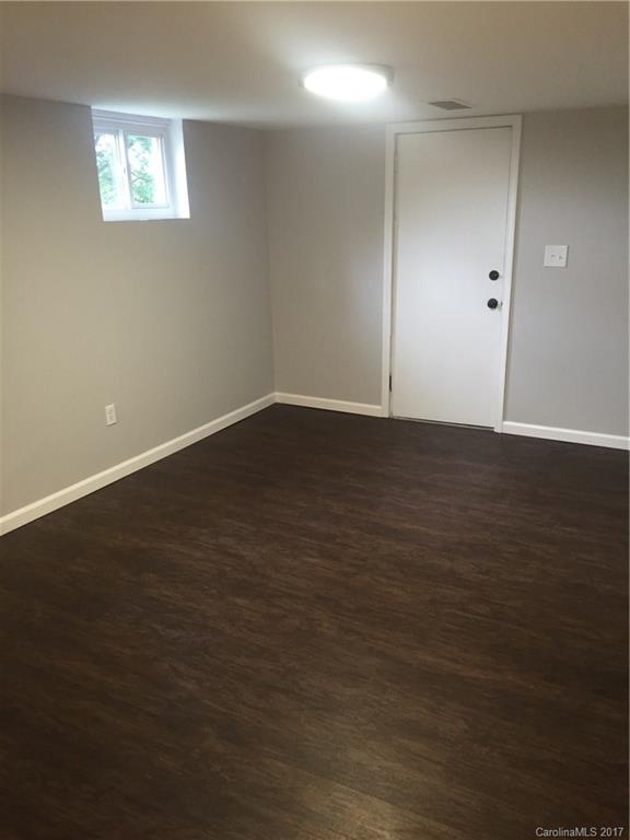Stradley Mountain Park - Residential