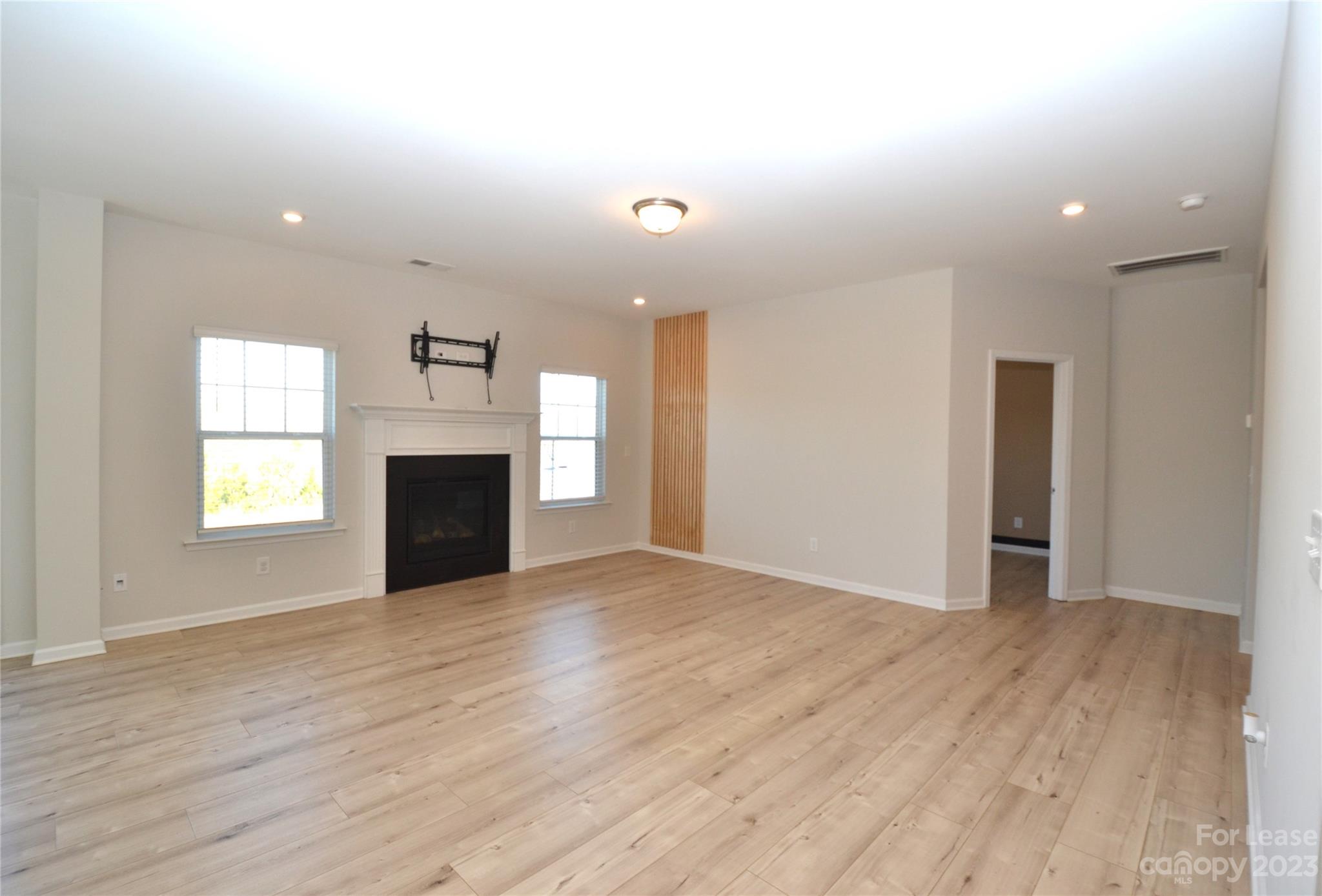 Aberdeen Park - Residential Lease