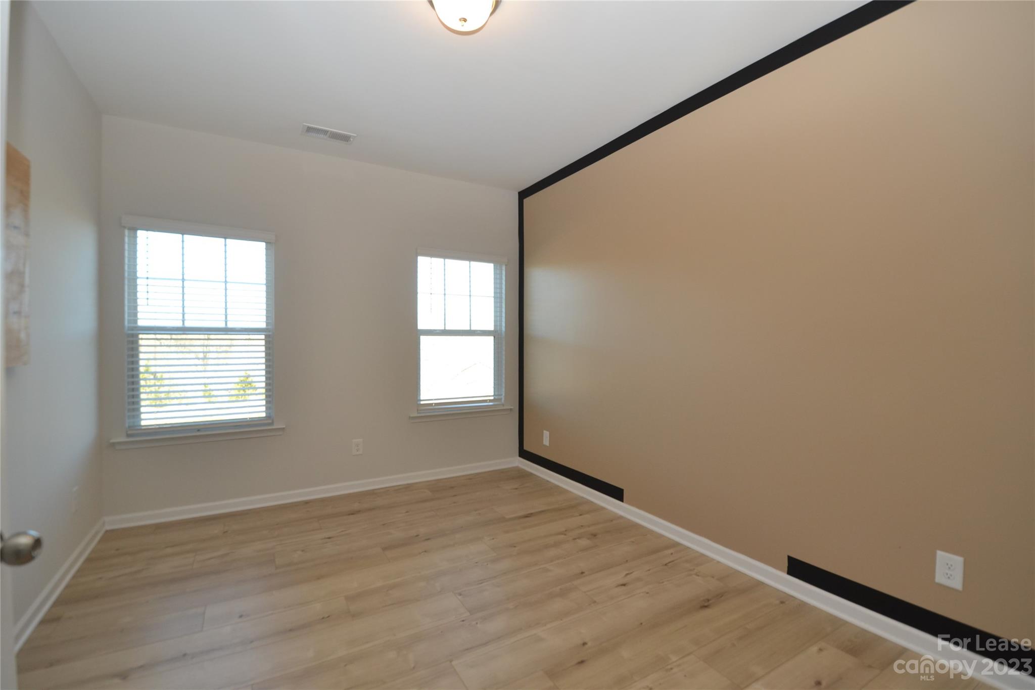 Aberdeen Park - Residential Lease