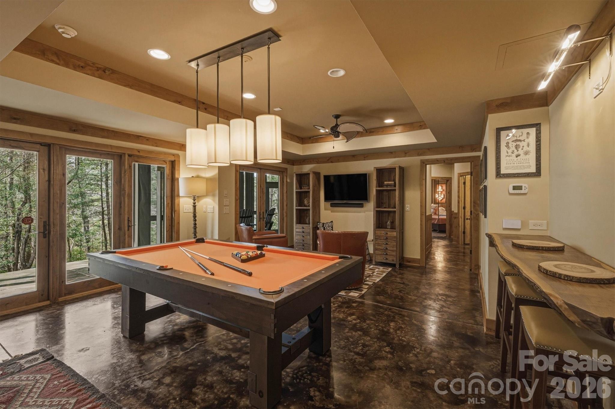 Old Wildlife Club - Residential