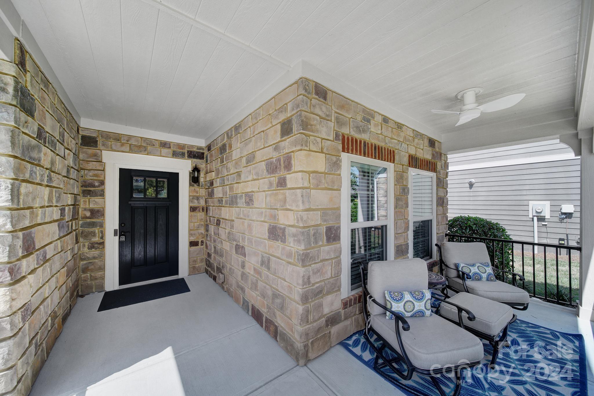 The Courtyards at Wesley Chapel - Residential