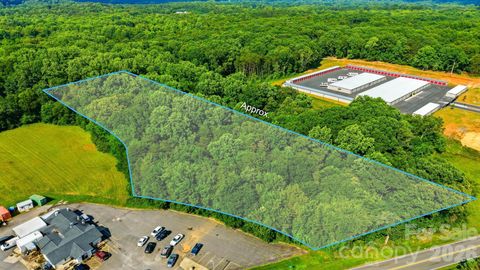 Photo of 0 W Nc 27 Highway #2, Lincolnton, NC 28092 (MLS # 4392963)