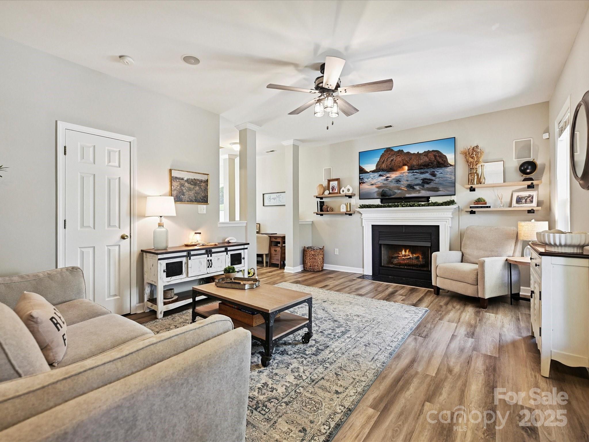 1011 Benning Circle