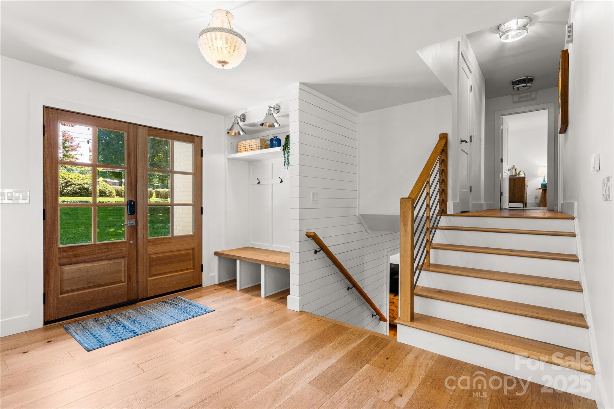 138 Lakefront Drive