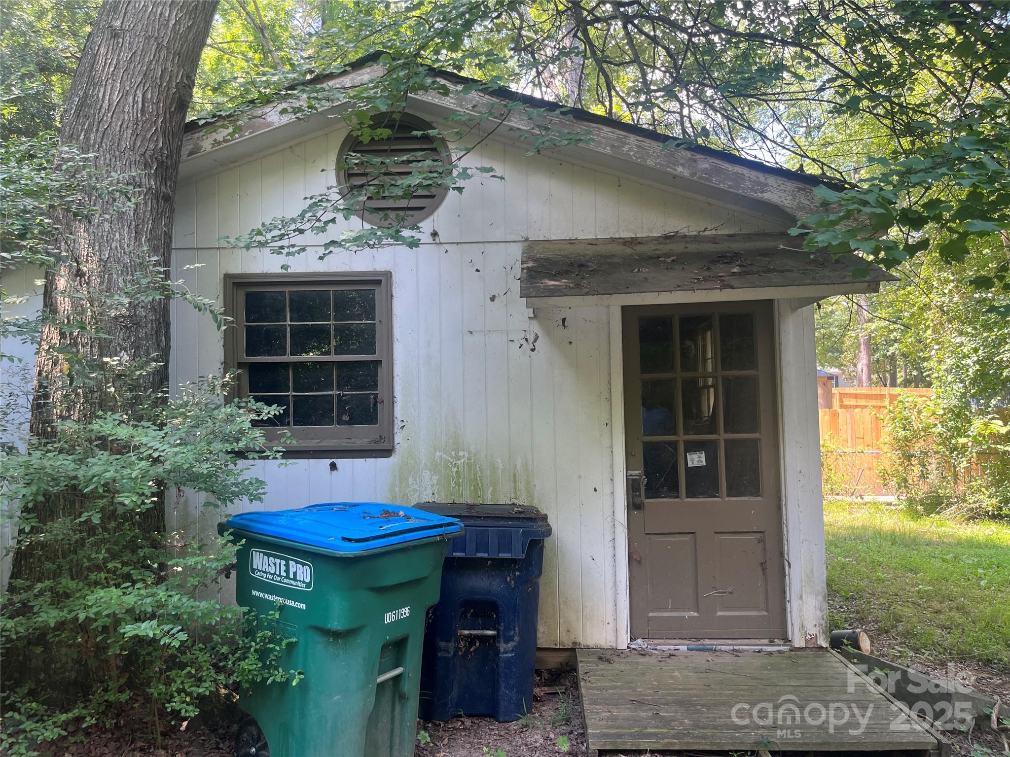 13930 Hardwood Place