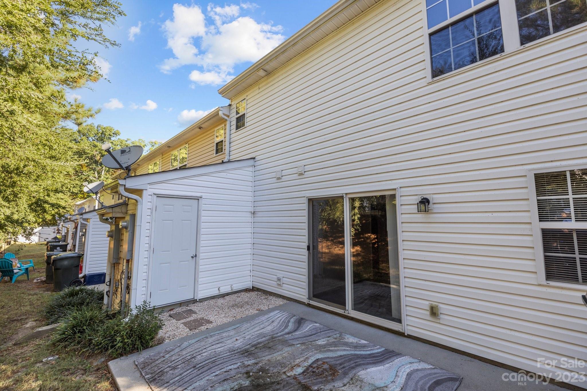 Lexington Commons - Residential