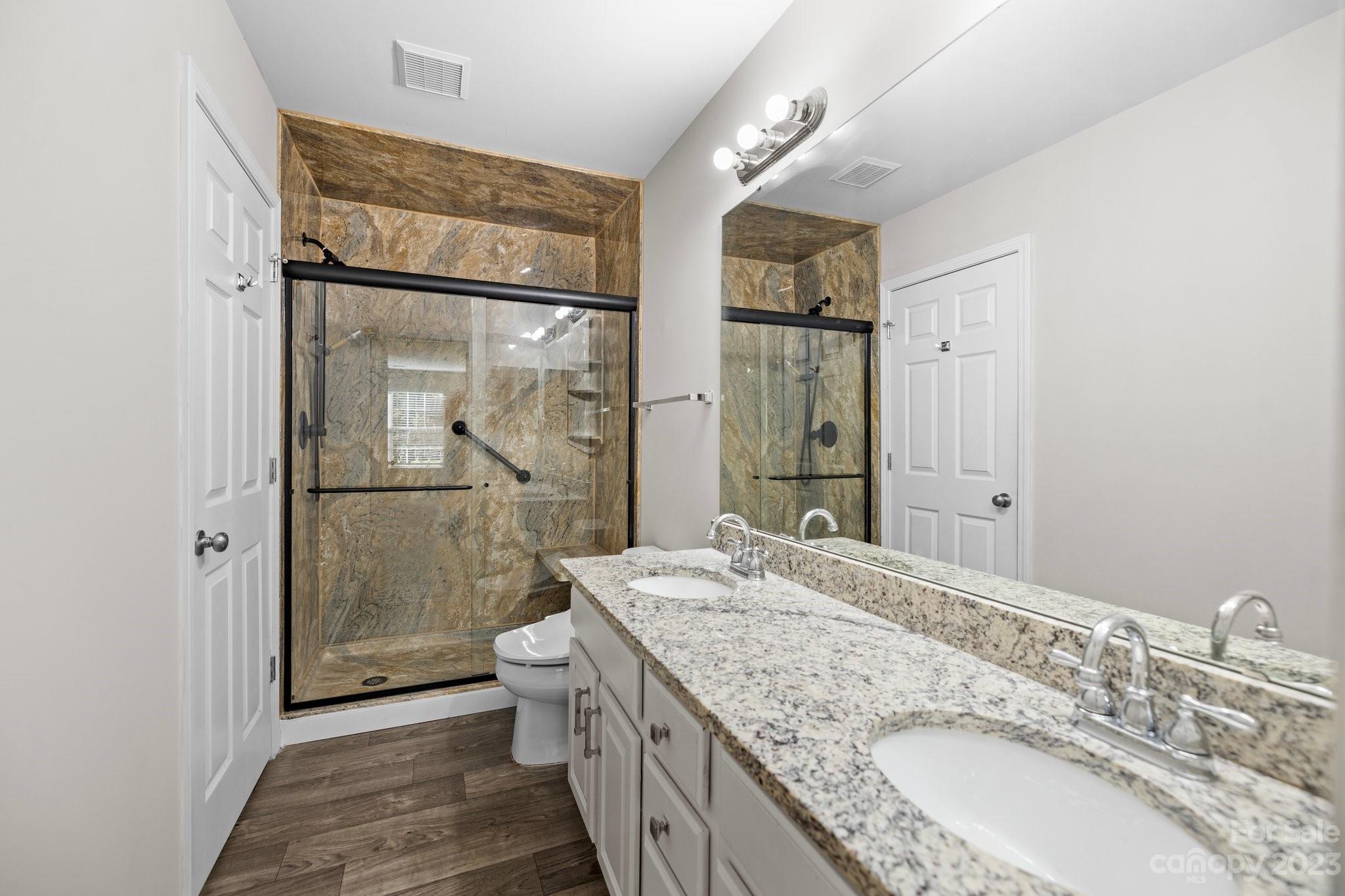 Lexington Commons - Residential