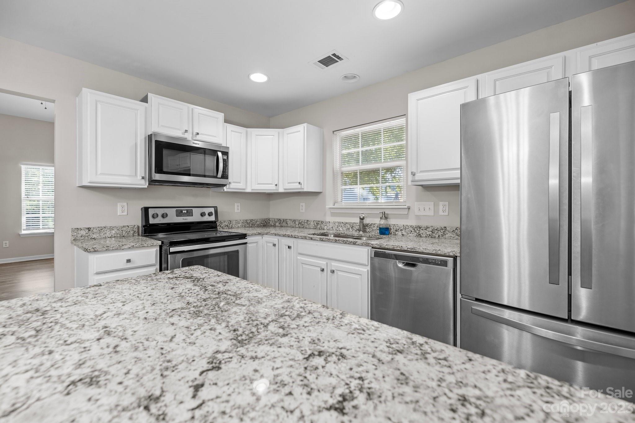 Lexington Commons - Residential