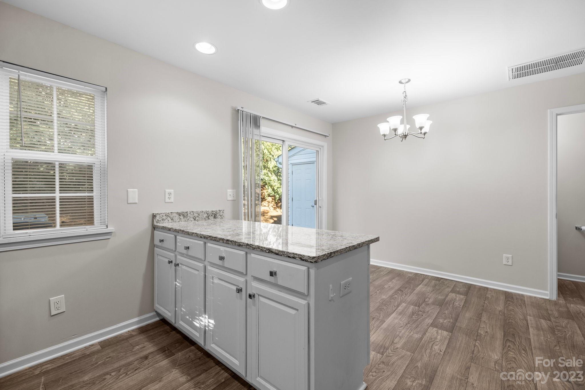 Lexington Commons - Residential